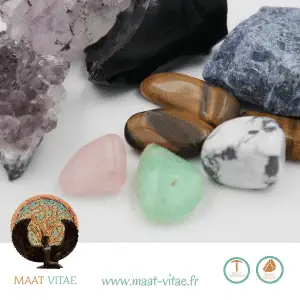 Pierres naturelles et équitables de notre partenaire Maât Vitae - www.maat-vitae.fr